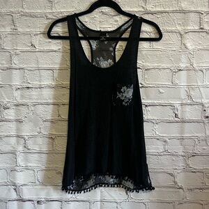 🌿5/$25 Empyre Boho Tank